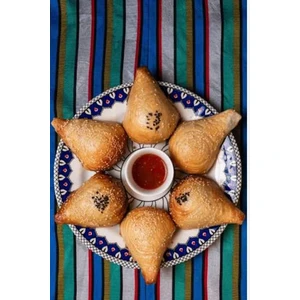 Goʻshtli somsa